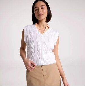 NWT Walter Hagen Women's Clubhouse Sweater Vest Size XXL (WGH11516) White